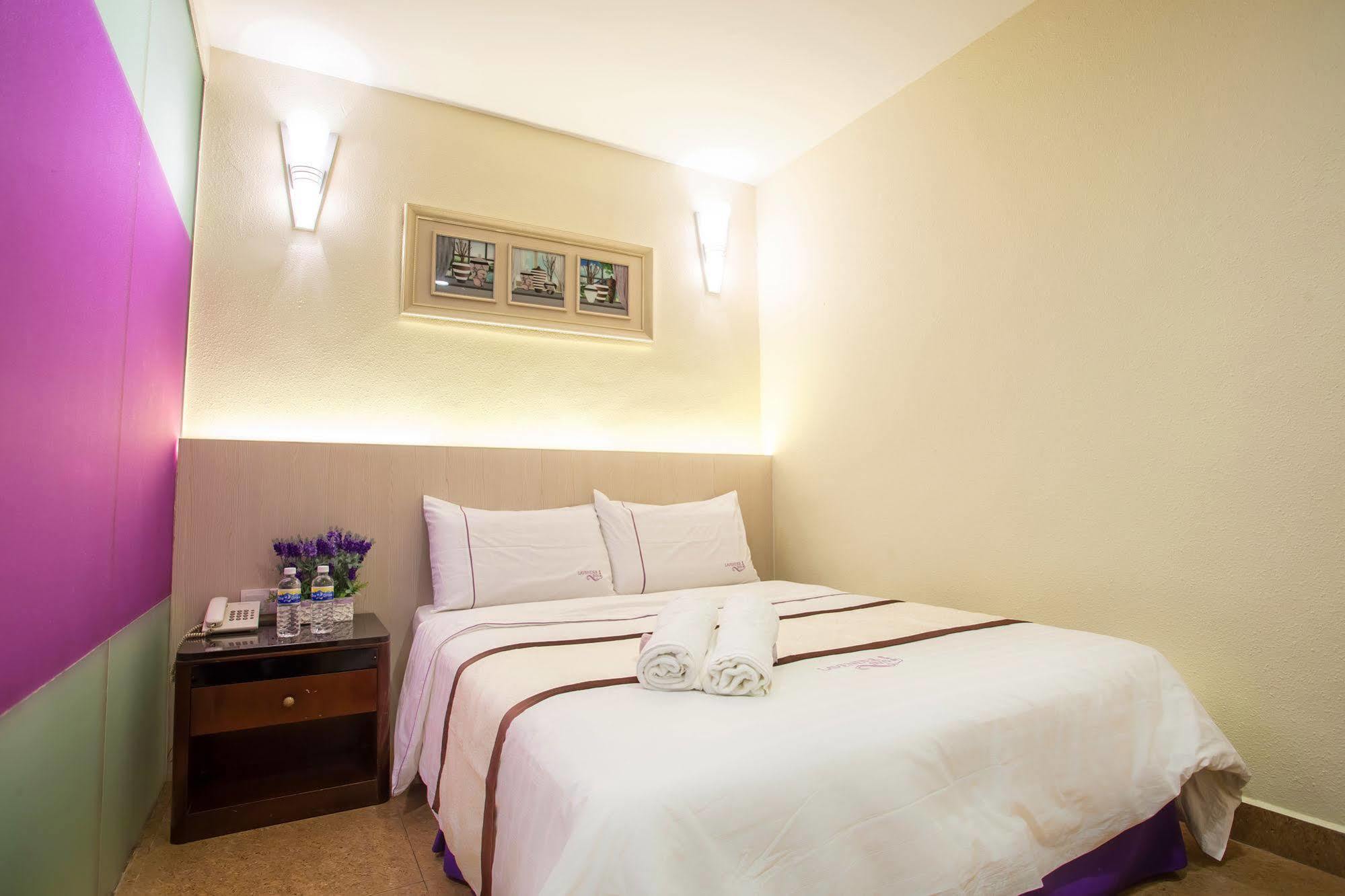 Lavender Inn Nusa Bestari ยะโฮร์บาห์รู ภายนอก รูปภาพ