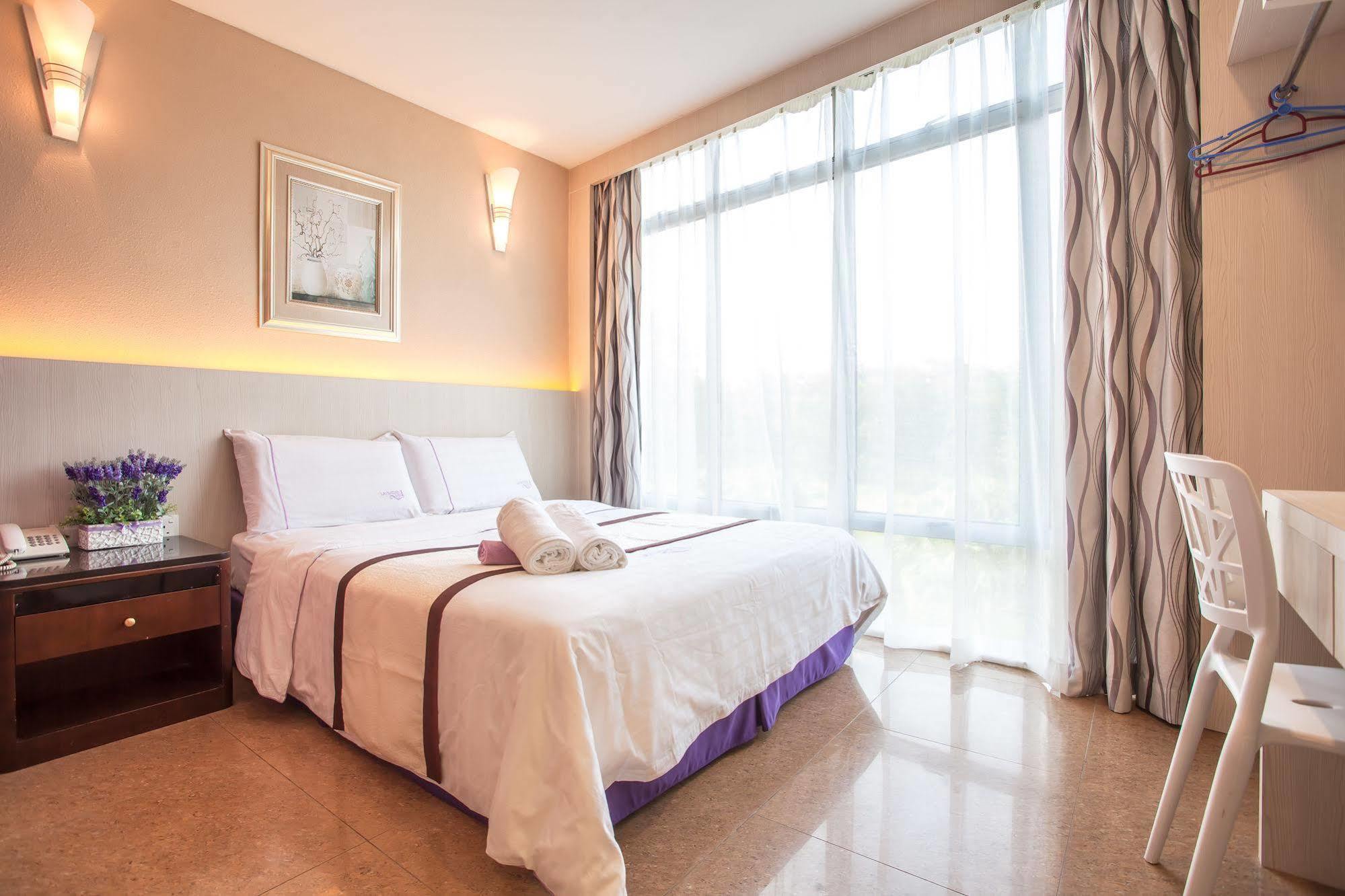 Lavender Inn Nusa Bestari ยะโฮร์บาห์รู ภายนอก รูปภาพ