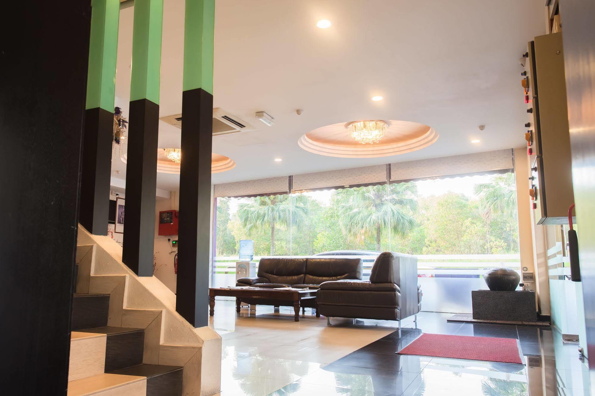 Lavender Inn Nusa Bestari ยะโฮร์บาห์รู ภายนอก รูปภาพ