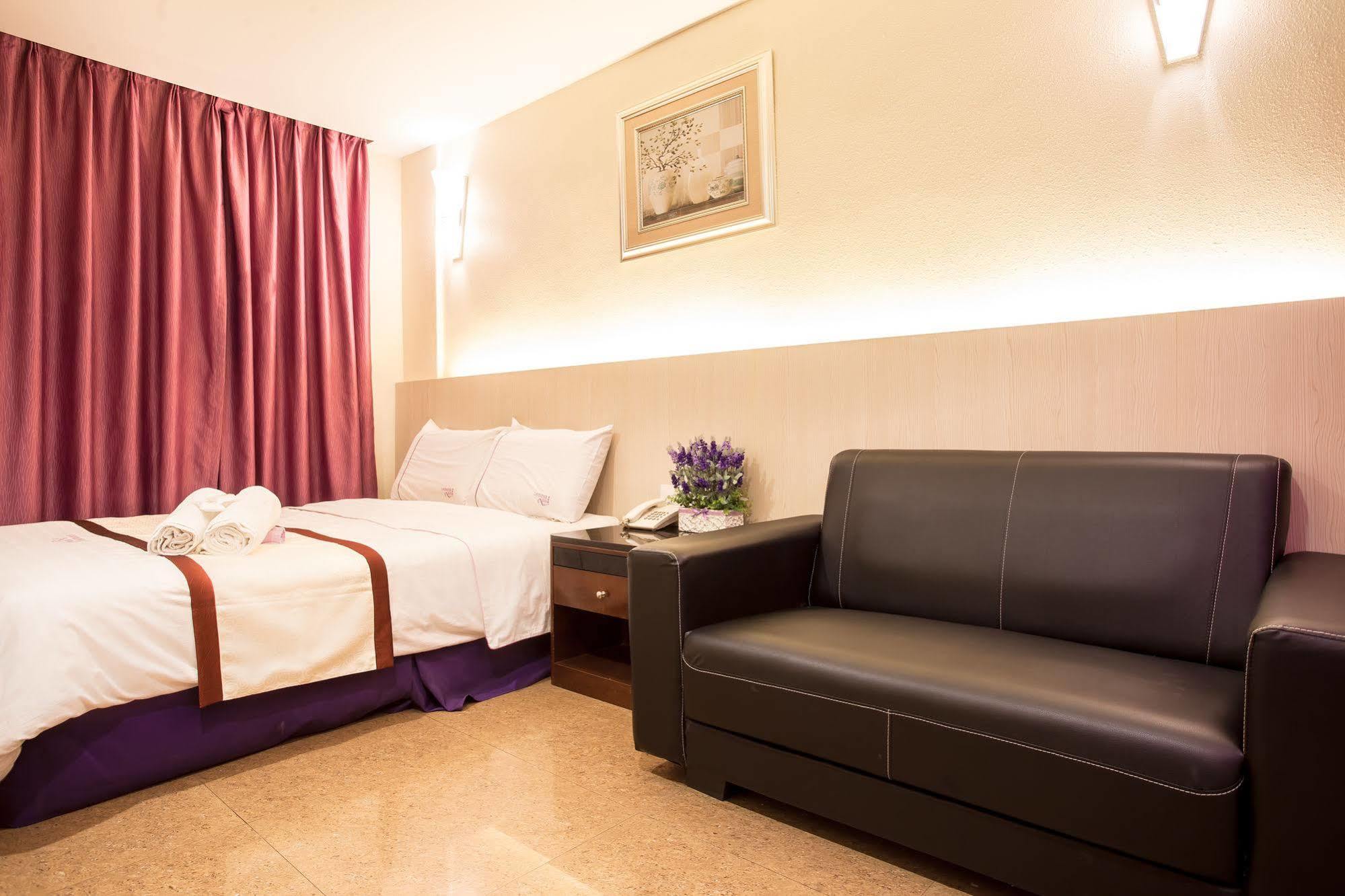 Lavender Inn Nusa Bestari ยะโฮร์บาห์รู ภายนอก รูปภาพ