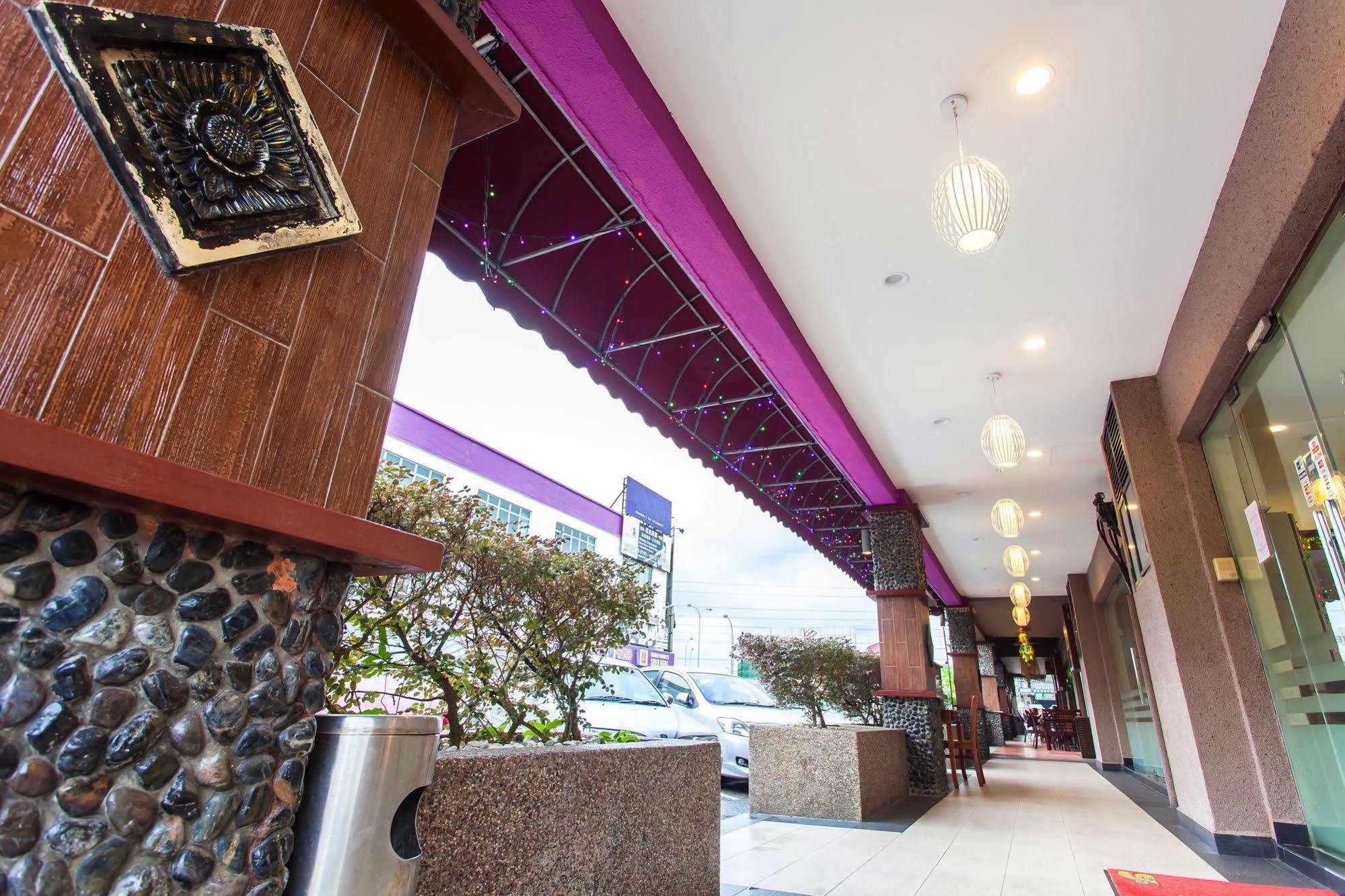 Lavender Inn Nusa Bestari ยะโฮร์บาห์รู ภายนอก รูปภาพ